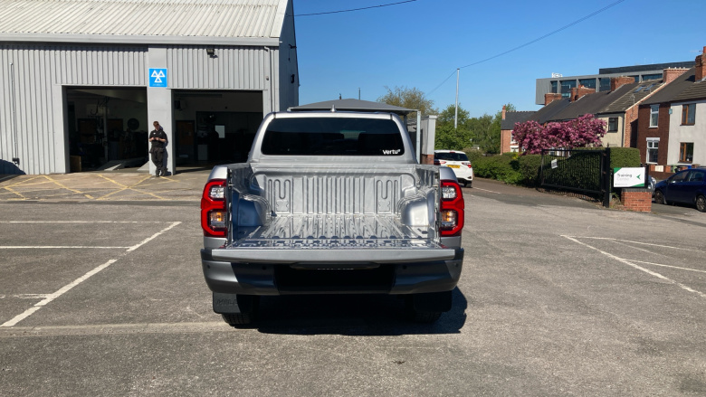 Toyota Hilux Diesel Invincible X D/Cab Pick Up 2.8 D-4D Auto